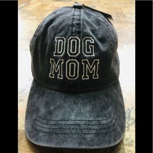 Dog mom hat cap, New With Tag, Great gift!